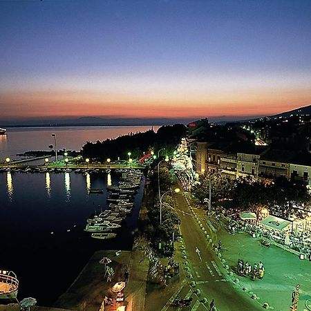 Hotel Vila Ruzica- Glavna Zgrada I Depandanse Crikvenica Exterior photo